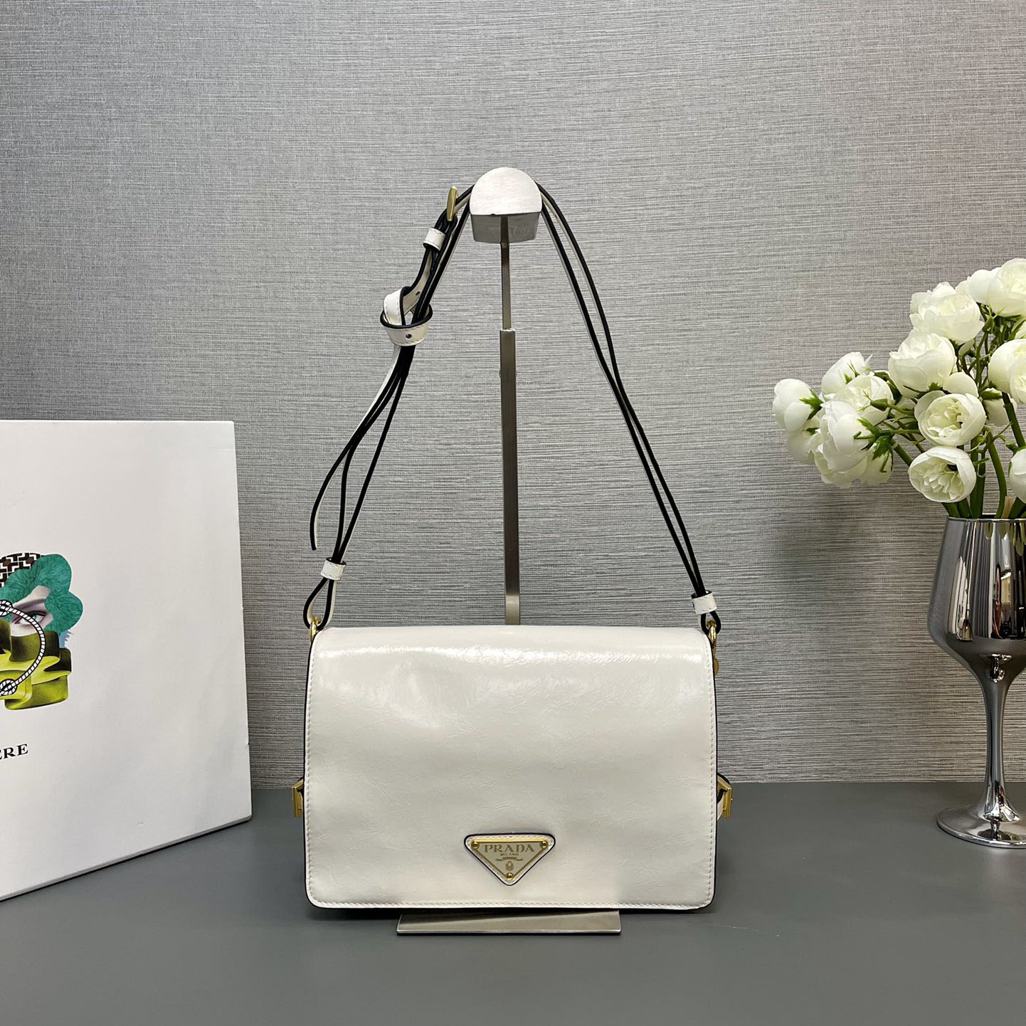 Pra*a top handle bags